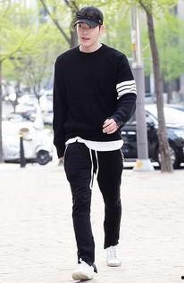 吃瓜视频街拍,吃瓜视频捕捉吃瓜群众日常风采